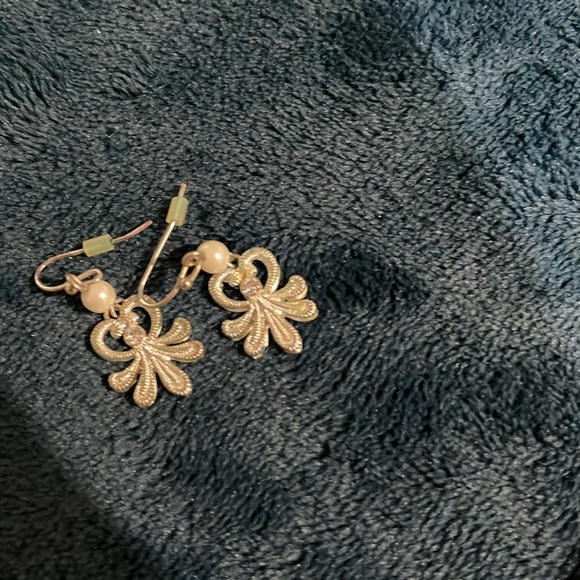 10 pairs of earrings! - Picture 2 of 11